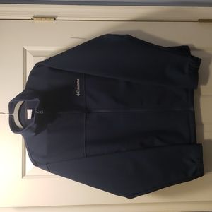 Columbia Light weight full zipper Jacket.